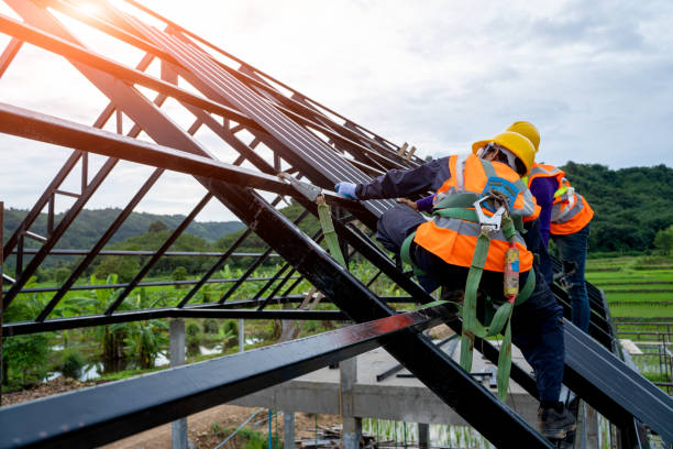 Best Roof Leak Repair  in Kingsburg, CA